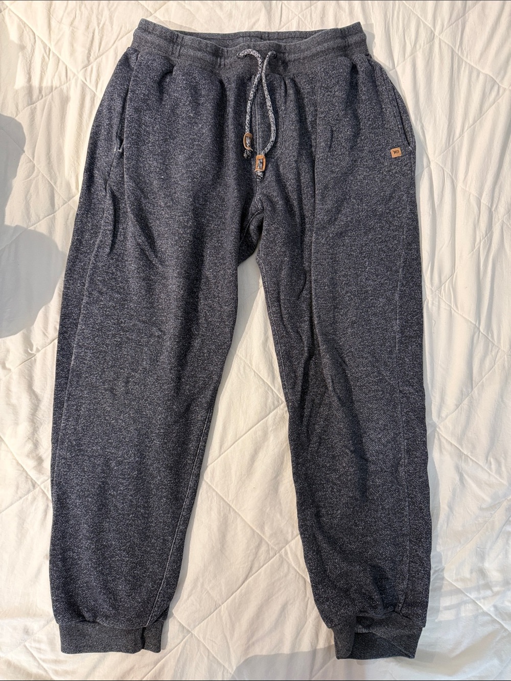 tentree Men's Charcoal Heather Jogger Sweatpants with Drawstring